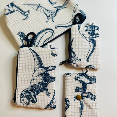 Neceser PYRA TALLA M- DINO - personalizable