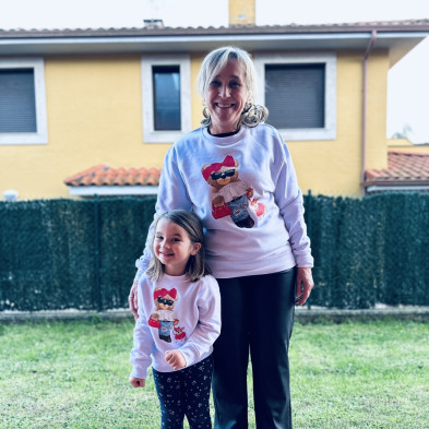 Sudadera infantil OSA con perro - personalizable