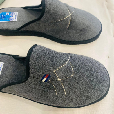 Zapatilla de casa TOMYs descalza- toalla gris