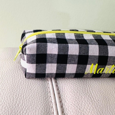 Estuche BRICK - vichy negro - personalizable